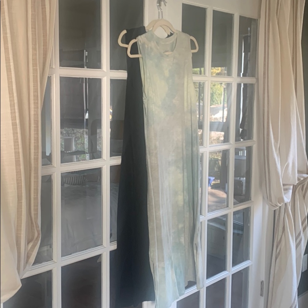 Universal Thread dresses - XS